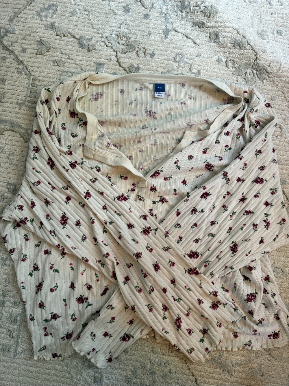 Old Navy Ditsy Floral Ribbed Pajama Set - Picture 5 of 7